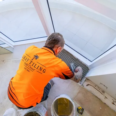 Tiling a balcony in a Gray Tiling shirt